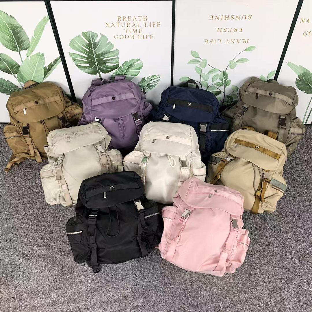 On Running 228 LULULEMON BAG 4105291277 (Long 26CM* Wide 12CM* High 38CM)