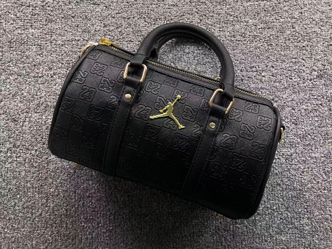 Air Jordan 95 A⭐R J⭐R⭐AN BAG 411290113 (Long 24CM* Wide 13CM*14CM) - Image 9