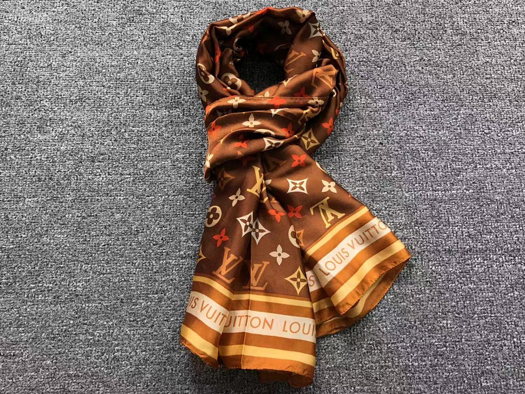Louis Vuitton 85 L⭐ SCARF 5101167102 (Long 178CM* Wide 90CM*) - Image 2