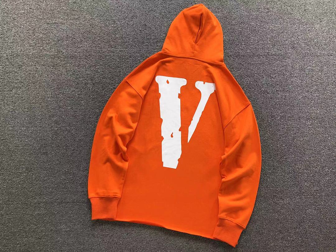 On Running 118 VLONE HOODIE 510114191 (Im 170Cm 60Kg I Wear Size M In The Phot) - Image 6