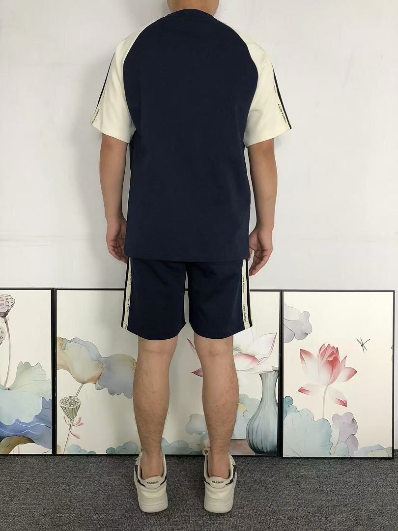 Louis Vuitton 218 L⭐ T-SHIRT SHORTS 52072405147 (Im 170Cm 60Kg I Wear Size L In The Phot) - Image 5