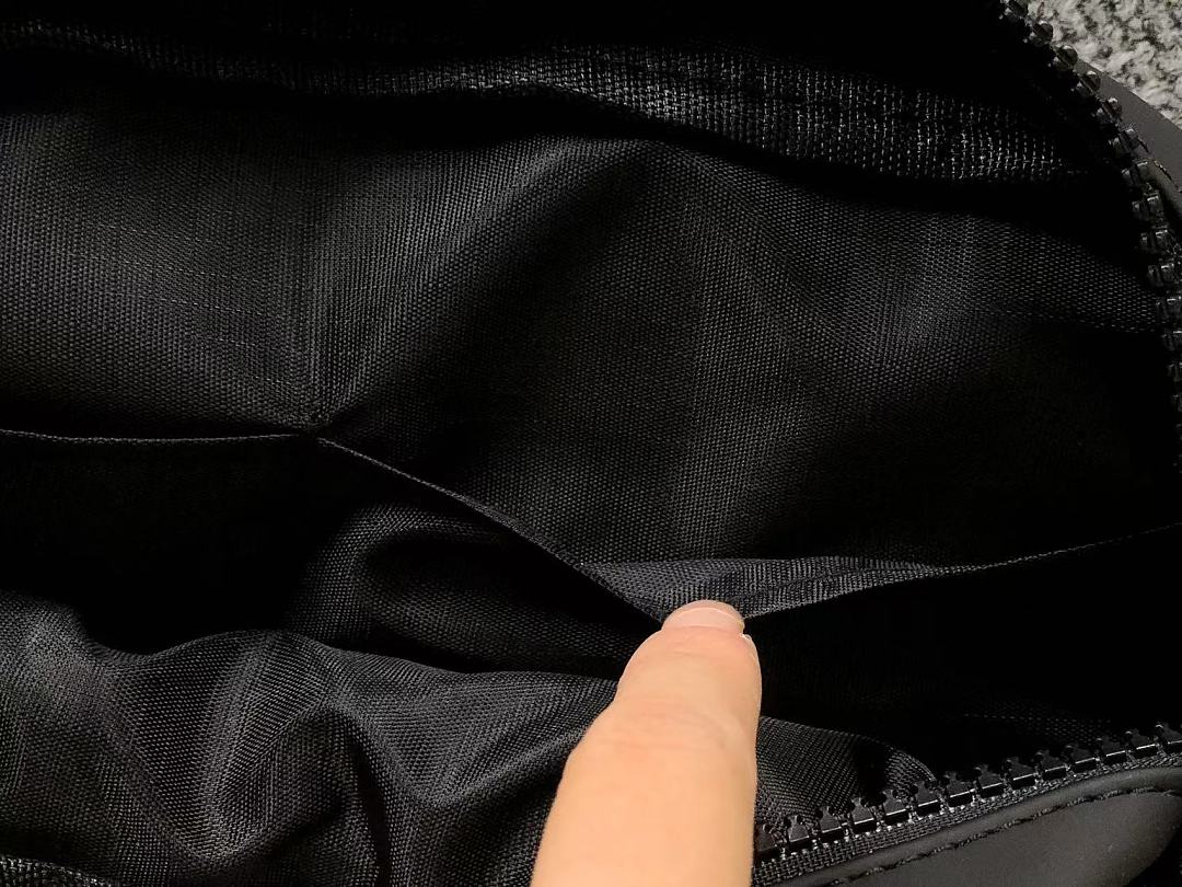 Fear of God 85 FOG BAG 5253006179 (Long 23CM* Wide 10CM* High 17CM) - Image 14