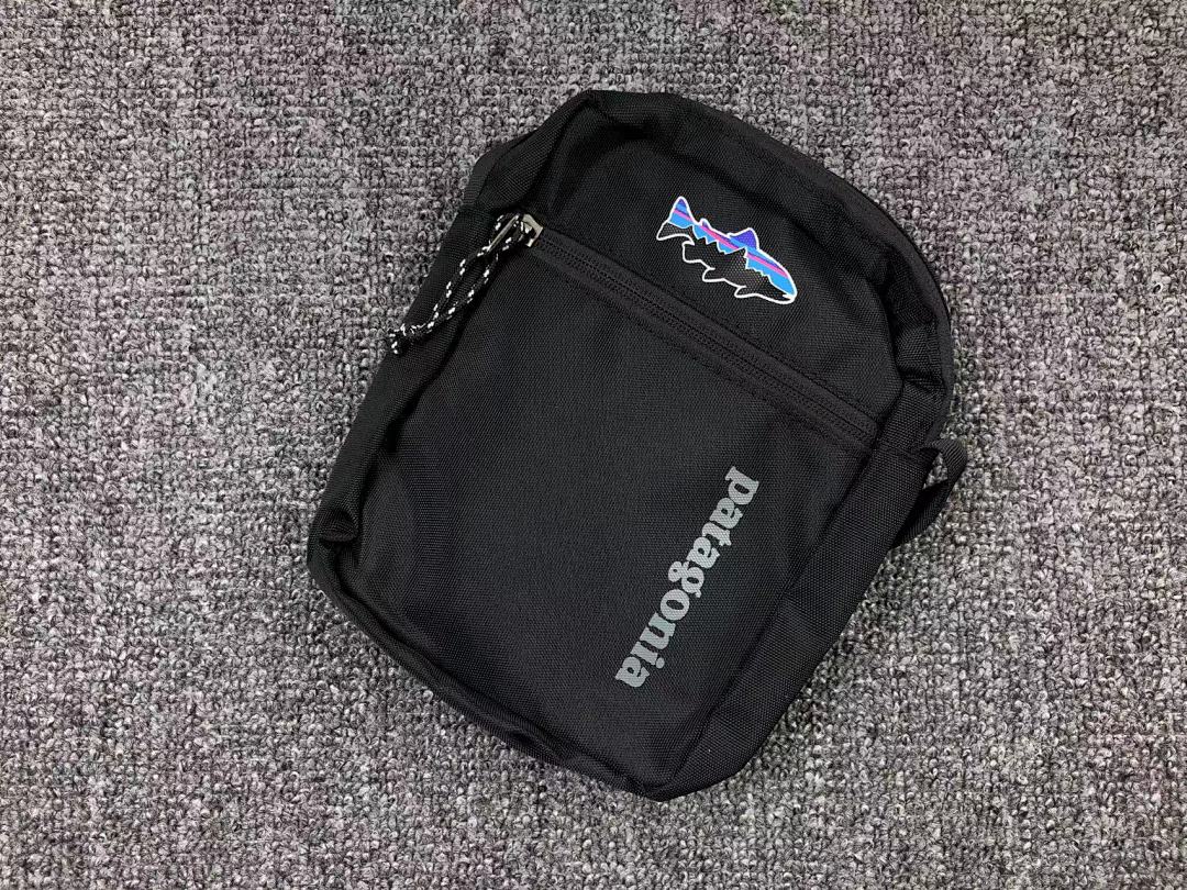 On Running 75 PATAGONIA BAG (Long 15CM* Wide 5CM* High 19CM) - Image 6