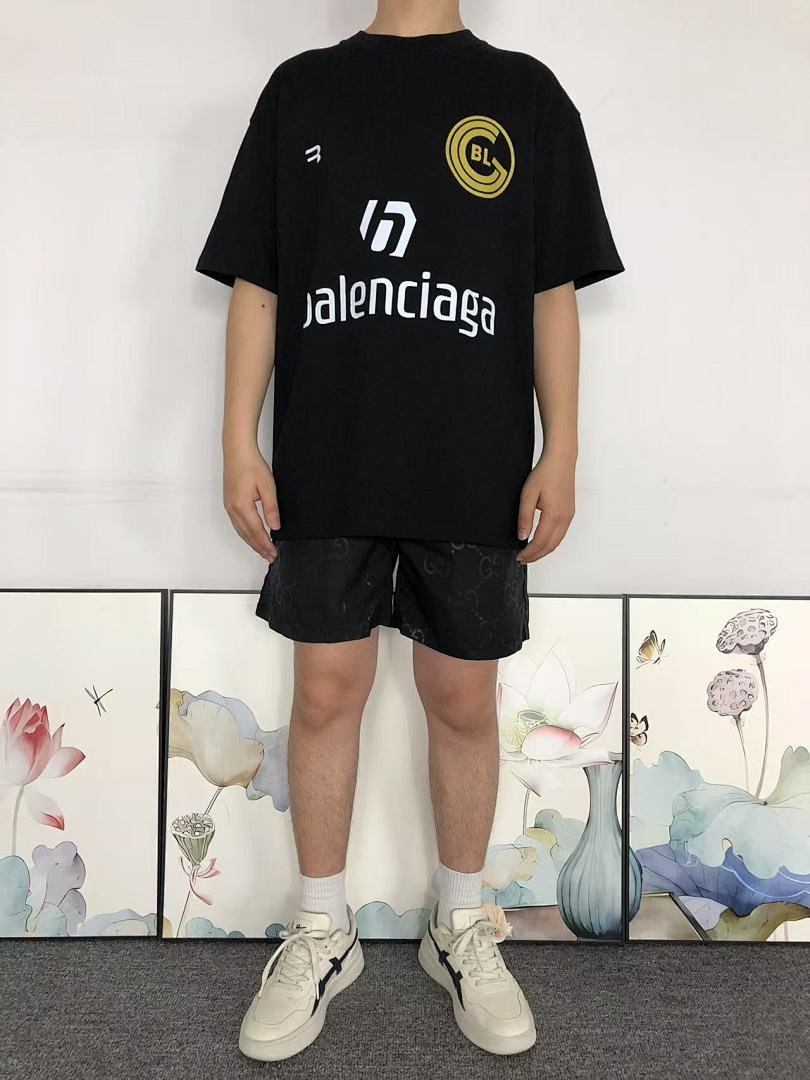 Balenciaga 98 B⭐L⭐⭐⭐IA⭐A T-SHIRT 2162301125 (Im 170Cm 60Kg I Wear Size S In The Phot) - Image 3