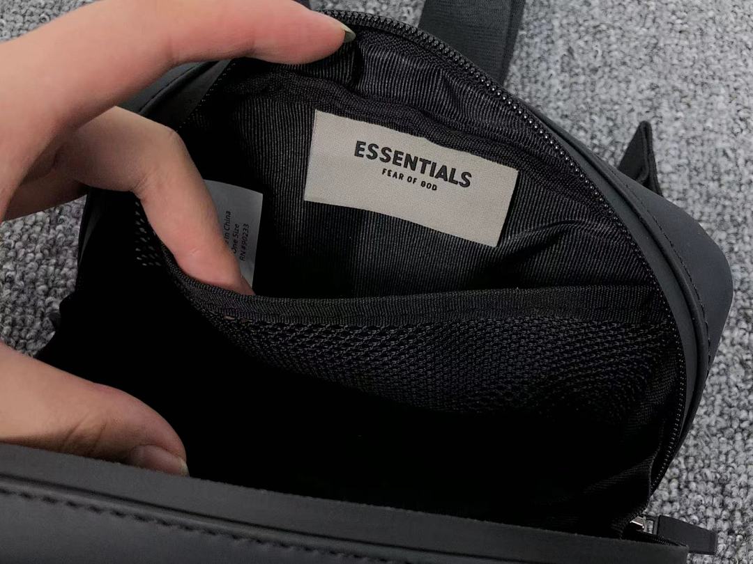 Fear of God 75 FOG BAG 372110 (Long 17CM* Wide 5CM* High 11CM) - Image 16