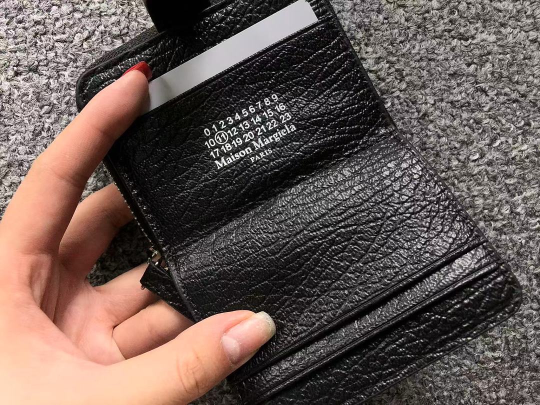 On Running 175 MAISON MARGIELA BAG 3206182321 (Long 10CM* Wide 3CM* High 8CM) - Image 8