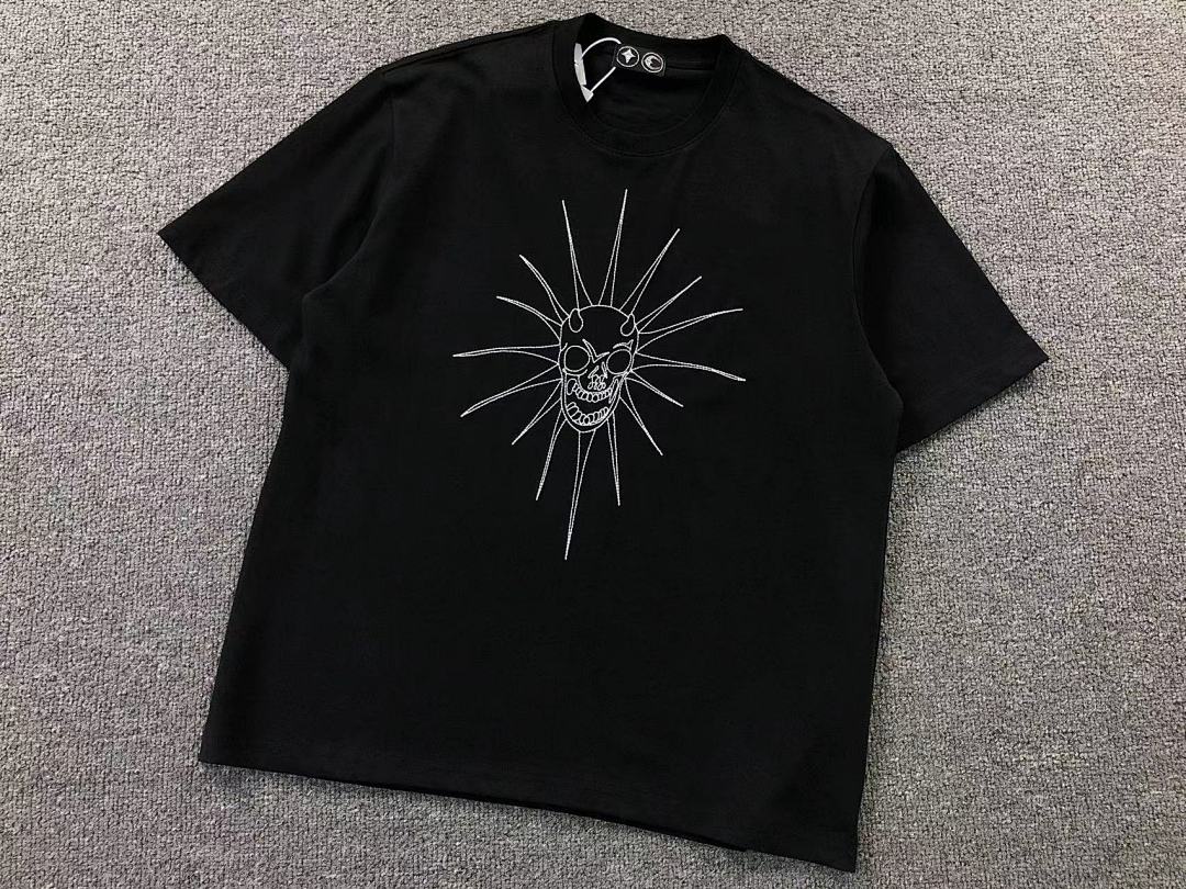 Christian Louboutin 88 THUG CLUB T-SHIRT 1112230362 (Im 170Cm 60Kg I Wear Size 1 In The Phot) - Image 11