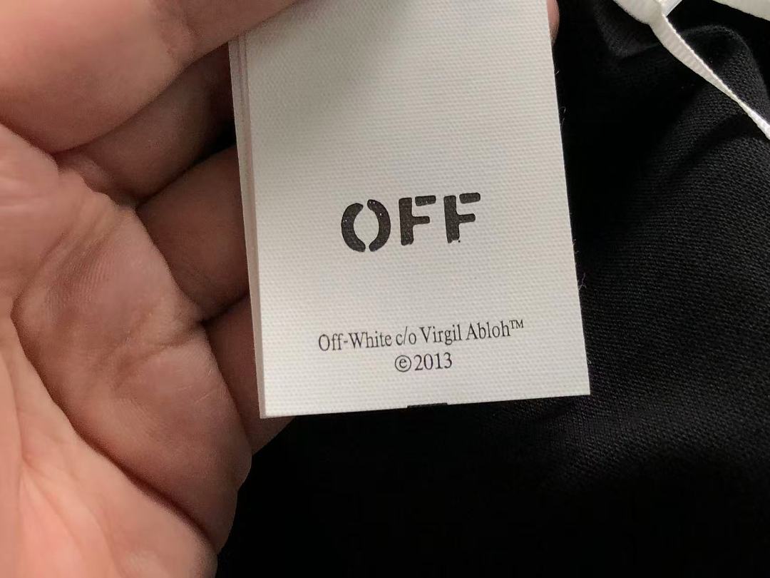 Off-White 105 OFF-WHITE T-SHIRT 5207030119 (Im 170Cm 60Kg I Wear Size M In The Phot) - Image 26