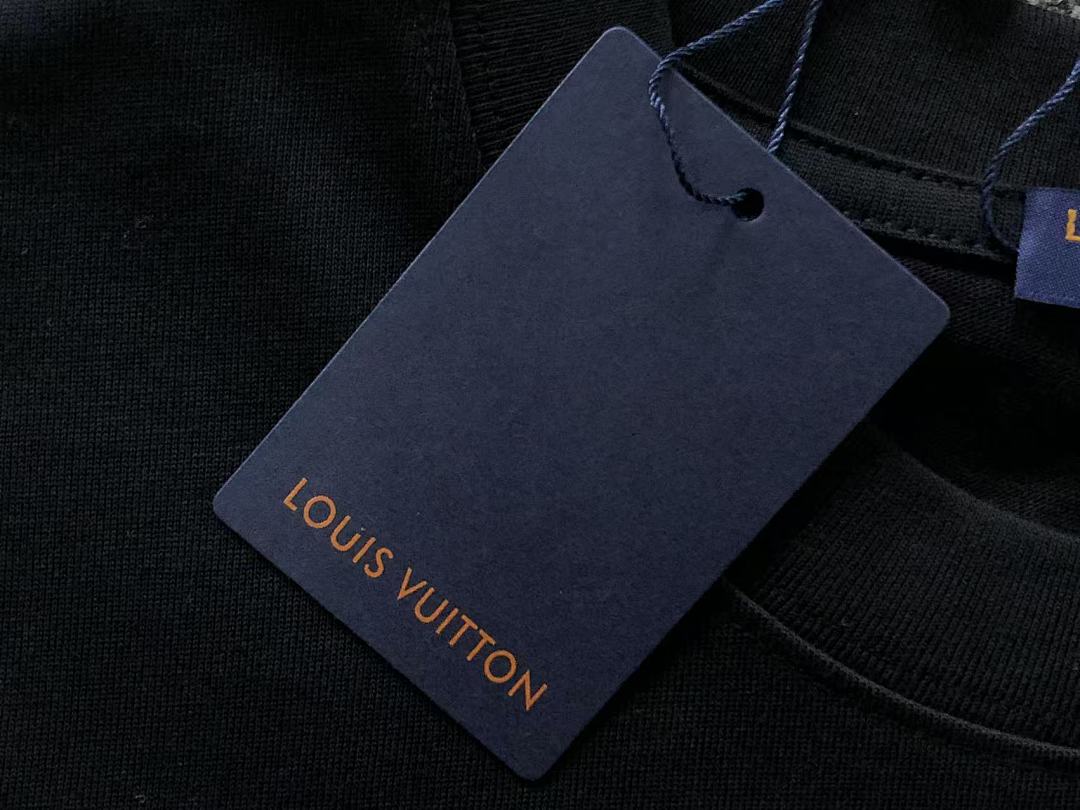 Louis Vuitton 115 L⭐ T-SHIRT 5240109147 (Im 170Cm 60Kg I Wear Size M In The Phot) - Image 21