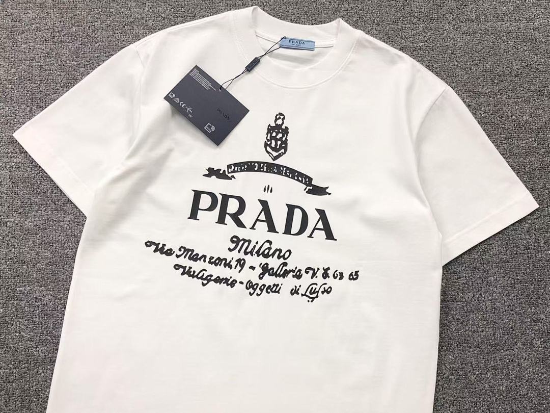 Prada 108 P⭐A⭐A T-SHIRT 411132421 (Im 170Cm 57Kg I Wear Size M In The Phot) - Image 17