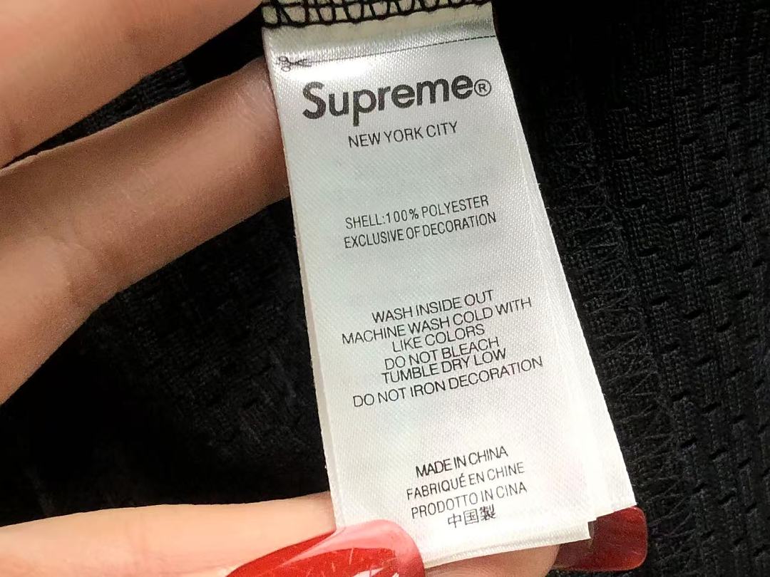 Supreme 165 S⭐⭐R⭐⭐E LONG SLEEVED 52071619182 (Im 170Cm 60Kg I Wear Size S In The Phot) - Image 15