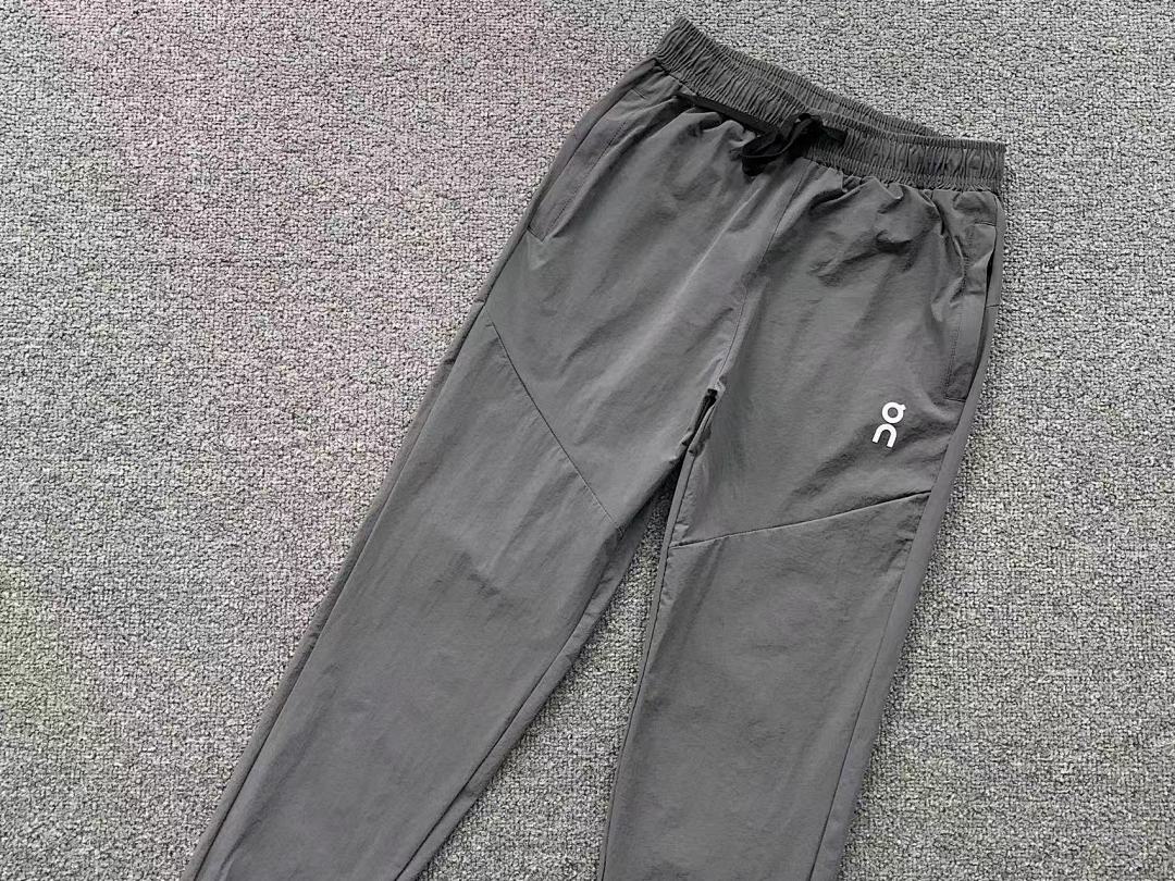 On Running 218 ON JACKET - Image 29