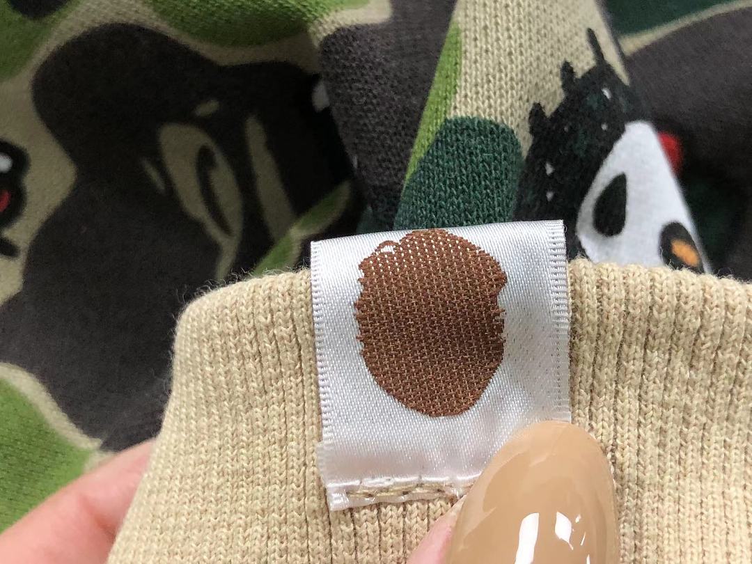 Bape 145 BAPE HOODIE 52070717158 (Im 170Cm 60Kg I Wear Size XL In The Phot) - Image 18