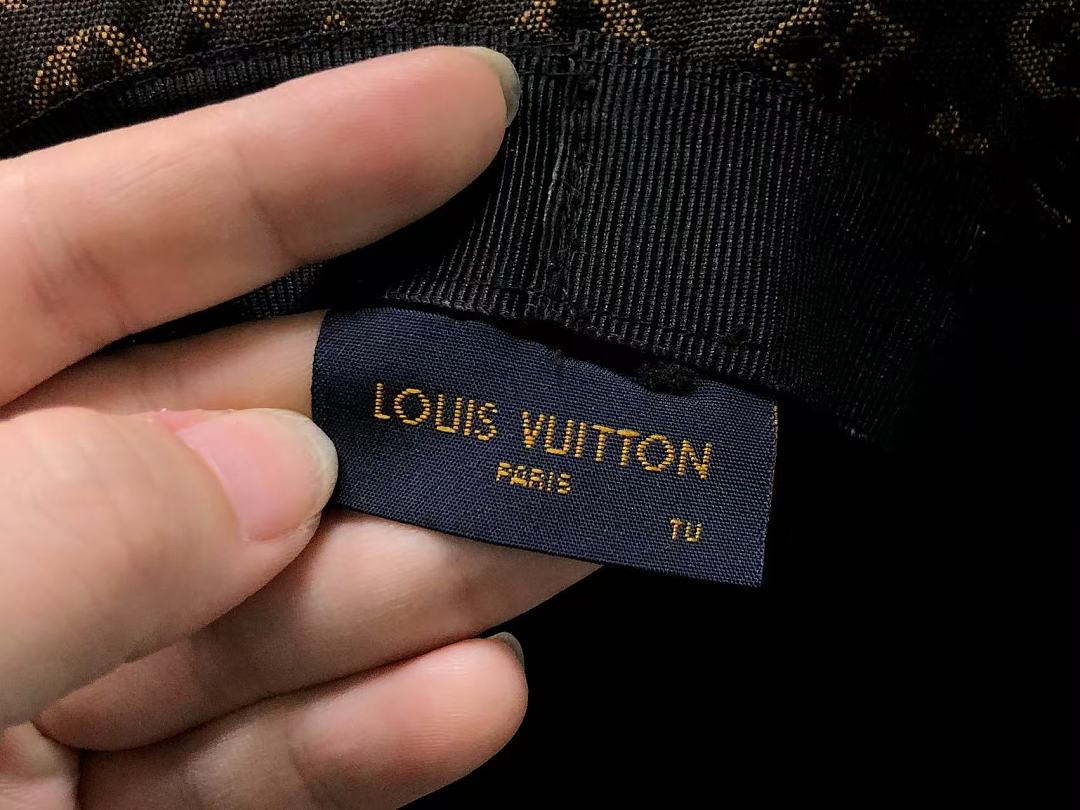 Louis Vuitton 82 L⭐ - Image 8