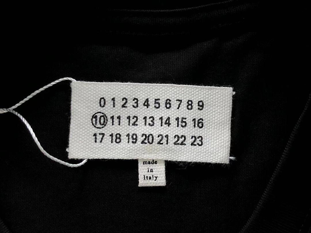 On Running 78 MAISON MARGIELA T-SHIRT 4107052586 (Im 170Cm 60Kg I Wear Size 46 In The Phot) - Image 19