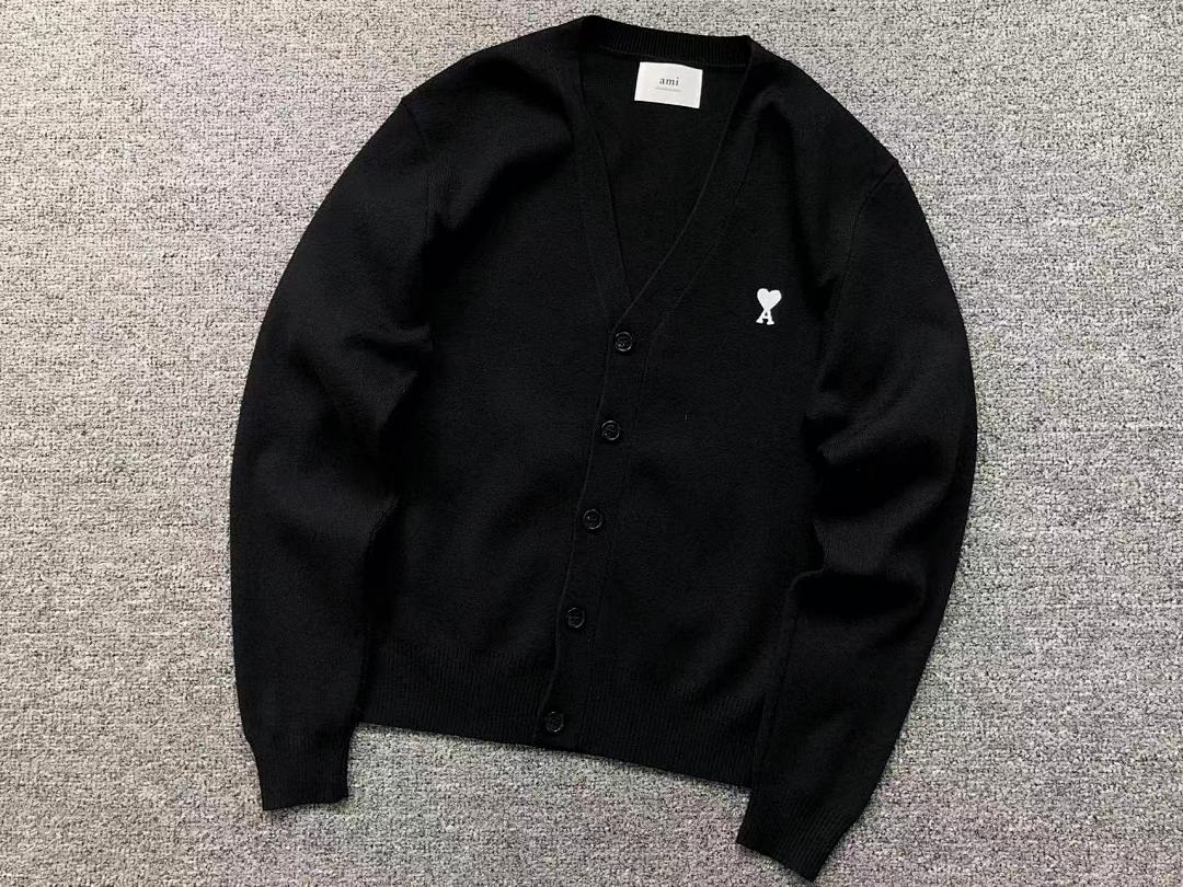 AMI 168 AMI SWEATER 21101108125 (Im 170Cm 60Kg I Wear Size M In The Phot) - Image 8