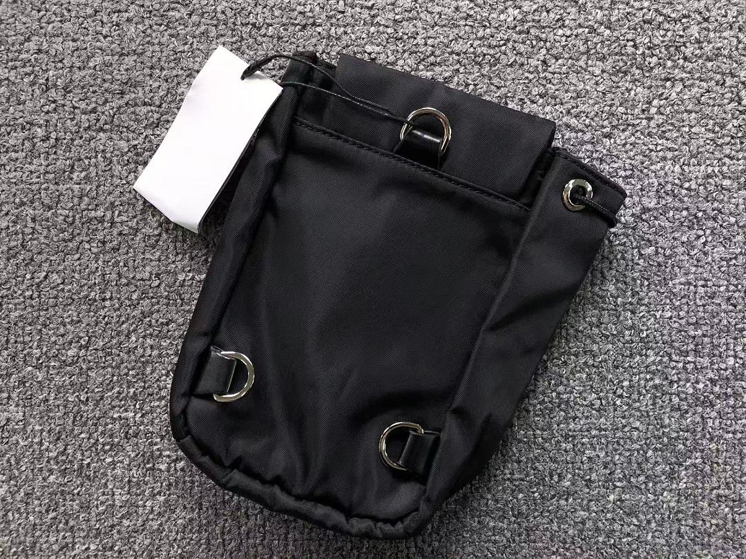 1017 Alyx 9SM 218 1017AL⭐⭐9⭐M BAG 3205150321 (Long 15CM* Wide 5CM* High 20CM) - Image 6