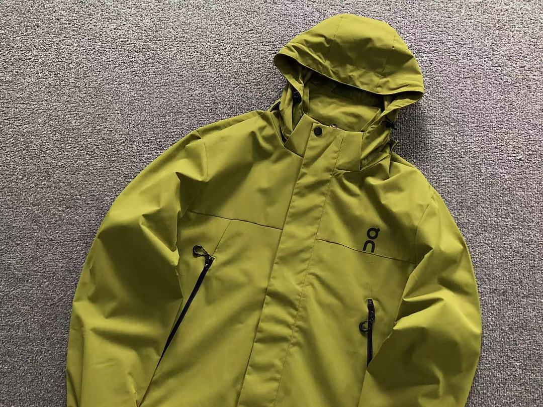 On Running 208 ON JACKET 2207150404 (Im 170Cm 60Kg I Wear Size XL In The Phot) - Image 11