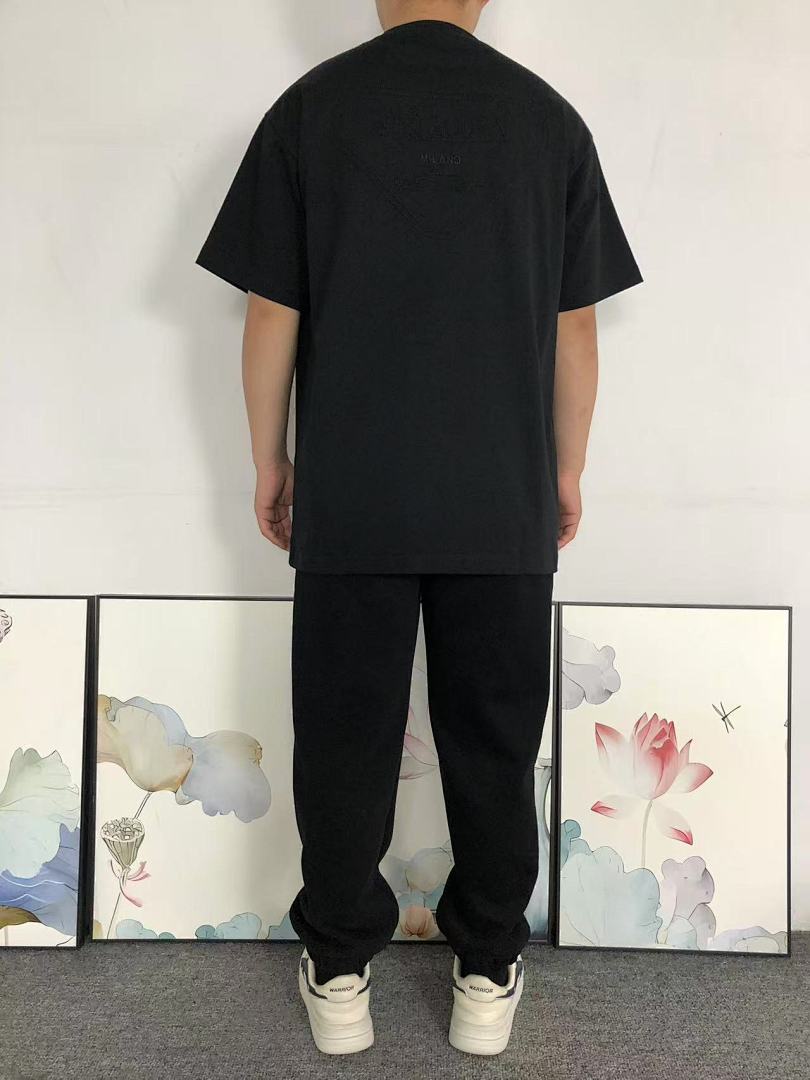 Prada 118 P⭐A⭐A T-SHIRT 11122008137 (Im 170Cm 55Kg I Wear Size M In The Phot) - Image 4