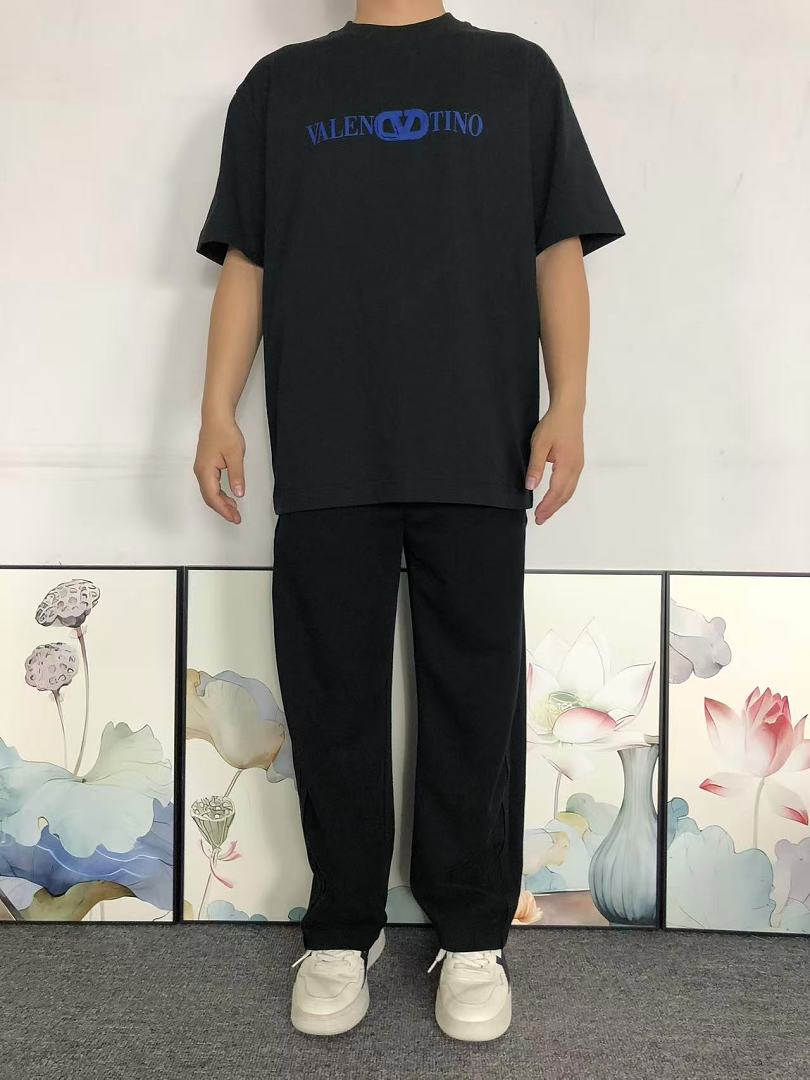 Valentino 118 VALENTINO T-SHIRT 5242518147 (Im 170Cm 60Kg I Wear Size M In The Phot) - Image 3