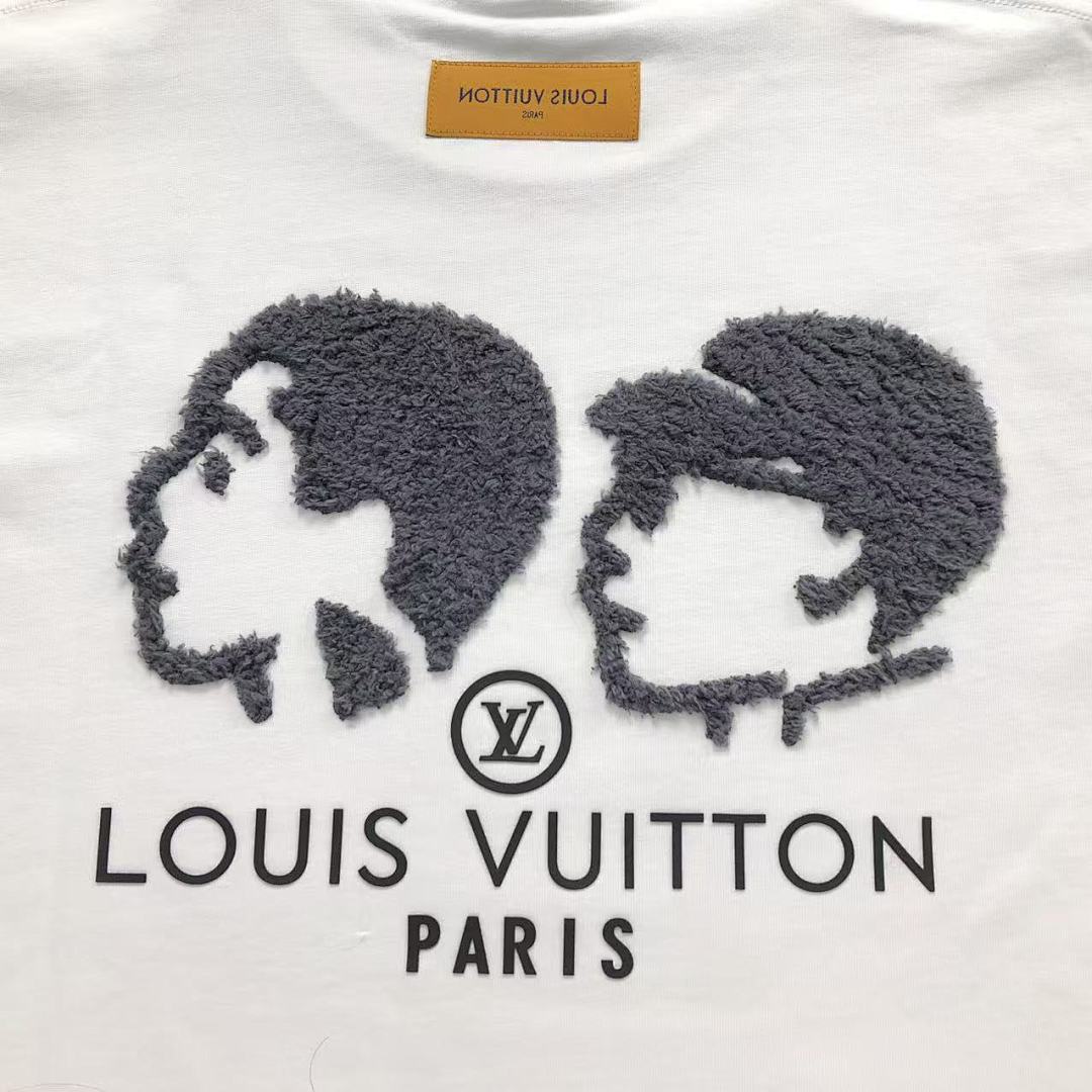 Louis Vuitton 118 L⭐ T-SHIRT 4112106133 (Im 170Cm 60Kg I Wear Size XL In The Phot) - Image 9