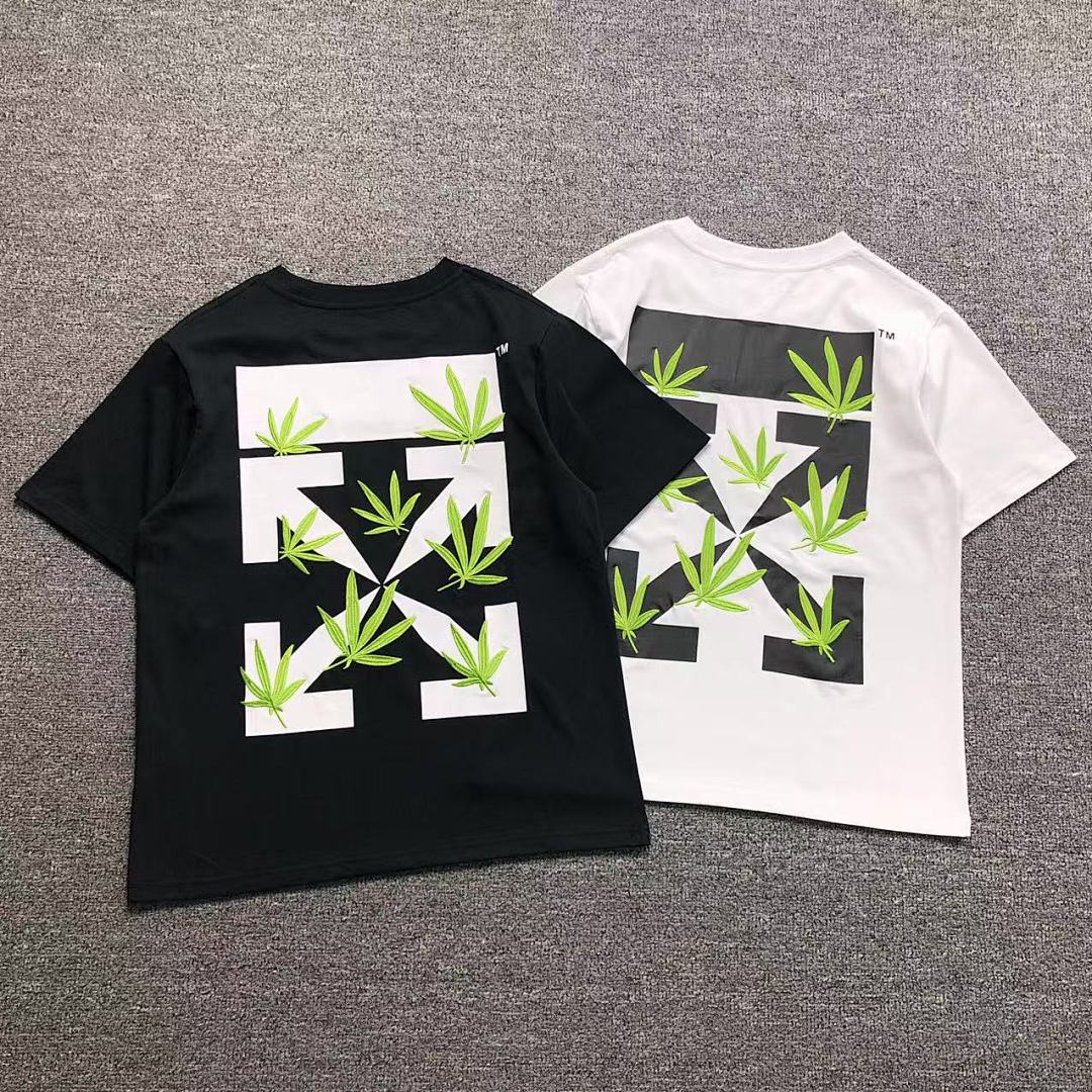 Off-White 108 OFF-WHITE T-SHIRT 503032619 (Im 170Cm 55Kg I Wear Size S In The Phot)