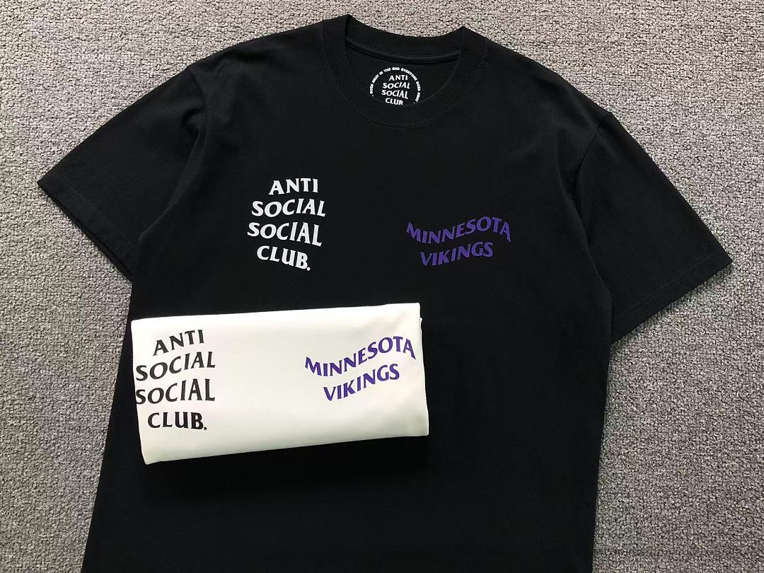 Christian Louboutin 88 ANTI SOCIAL CLUB T-SHIRT 3206210602 (Im 170Cm 60Kg I Wear Size L In The Phot) - Image 15