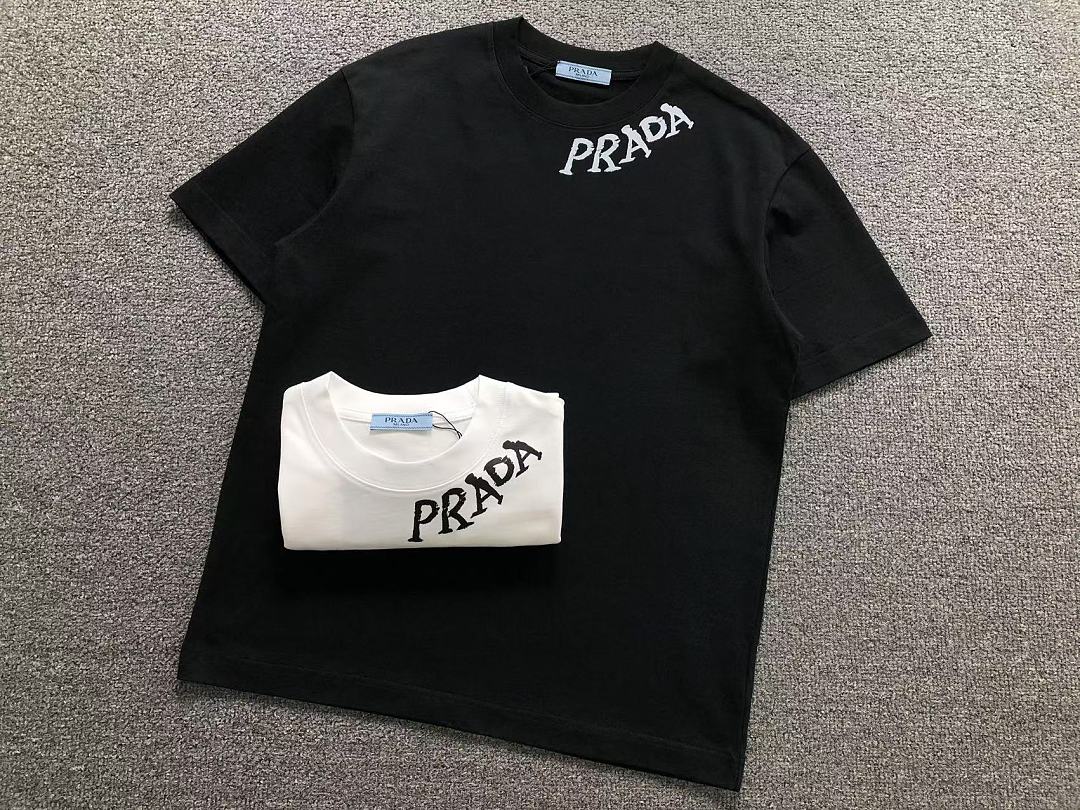 Prada 115 P⭐A⭐A T-SHIRT 3204181721 (Im 170Cm 60Kg I Wear Size M In The Phot) - Image 15