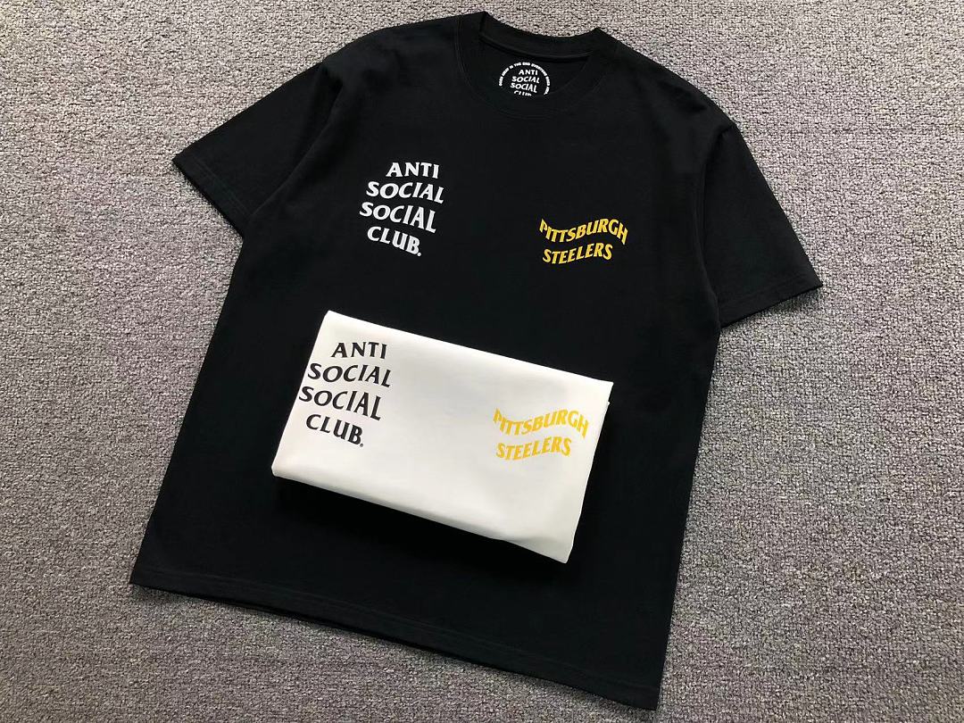 Christian Louboutin 88 ANTI SOCIAL CLUB T-SHIRT 3206212902 (Im 170Cm 60Kg I Wear Size L In The Phot) - Image 14