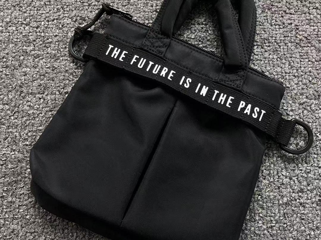 Unbranded 185 HUMAN MADE BAG 2204073501 (Long 20CM* Wide 5CM* High 20CM) - Image 6