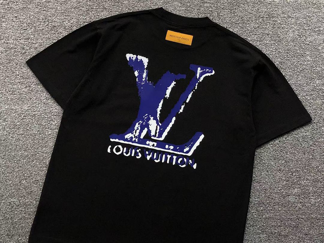 Louis Vuitton 108 L⭐T-SHIRT 41081921133 (Im 170Cm 60Kg I Wear Size XL In The Phot) - Image 9