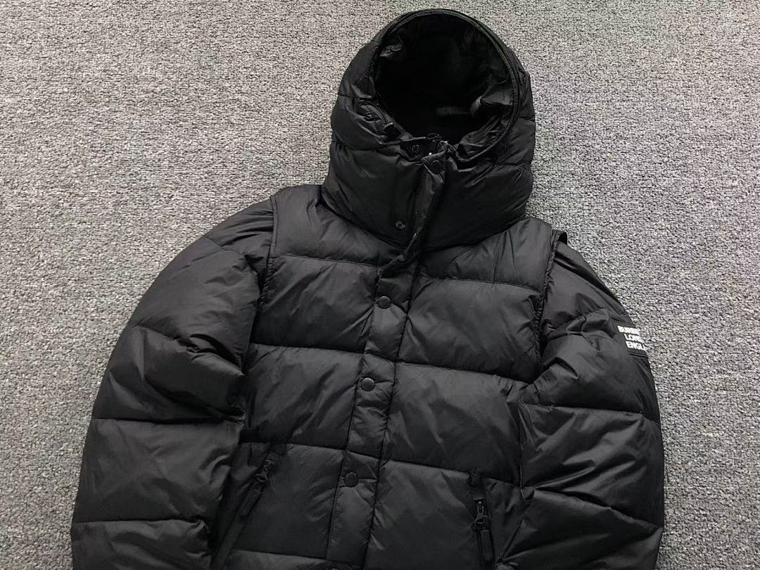 Burberry 468 B⭐R⭐E⭐RY DOWN JACKETS 2170333001 (Im 170Cm 60Kg I Wear Size M In The Phot) - Image 14