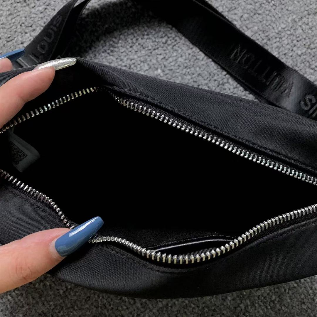 Louis Vuitton 158 L⭐ BAG 48233613 (Long 28CM* Wide 8CM* High 18CM) - Image 21