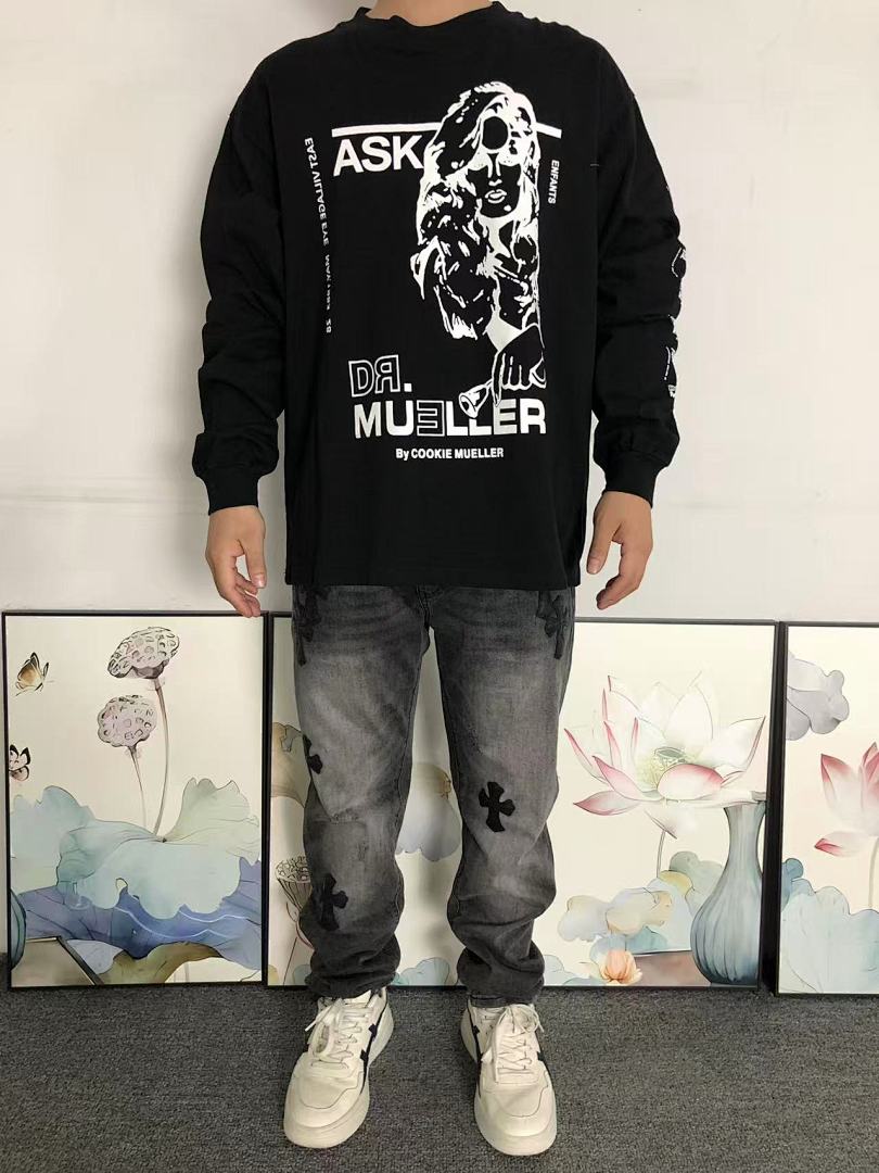 Chanel 98 ENFANTS RICHES DEPRIMES LONG SLEEVED 5211251162 (Im 170Cm 60Kg I Wear Size S In The Phot) - Image 3