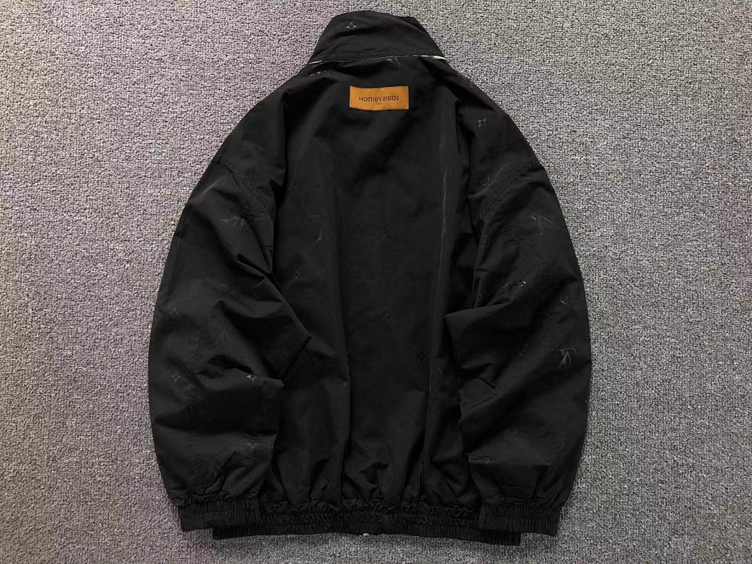 Louis Vuitton 228 L⭐ JACKET 1108260452 (Im 170Cm 60Kg I Wear Size S In The Phot) - Image 9