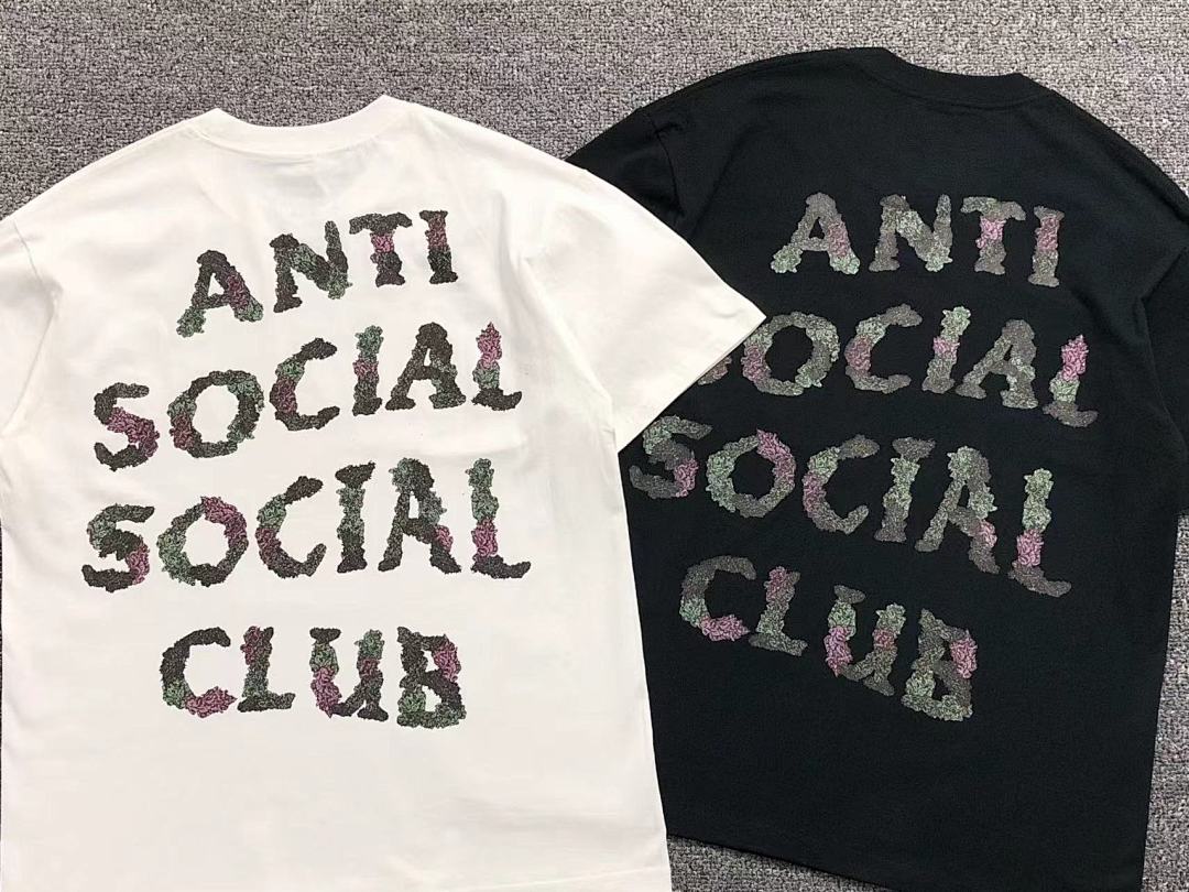 Christian Louboutin 95 ANTI SOCIAL CLUB T-SHIRT - Image 4