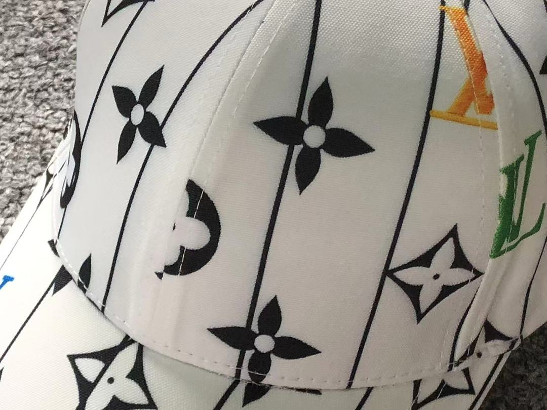 Louis Vuitton 68 L⭐ - Image 8