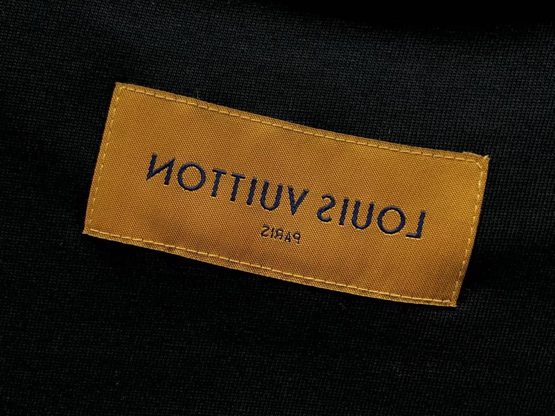 Louis Vuitton 115 L⭐ T-SHIRT 412145821 (Im 170Cm 57Kg I Wear Size L In The Phot) - Image 21