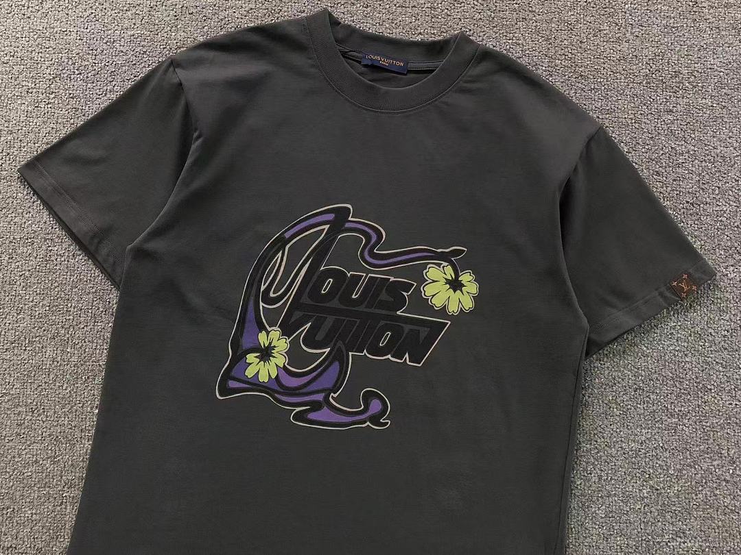 Louis Vuitton 125 L⭐ T-SHIRT 5241407147 (Im 170Cm 60Kg I Wear Size S In The Phot) - Image 12