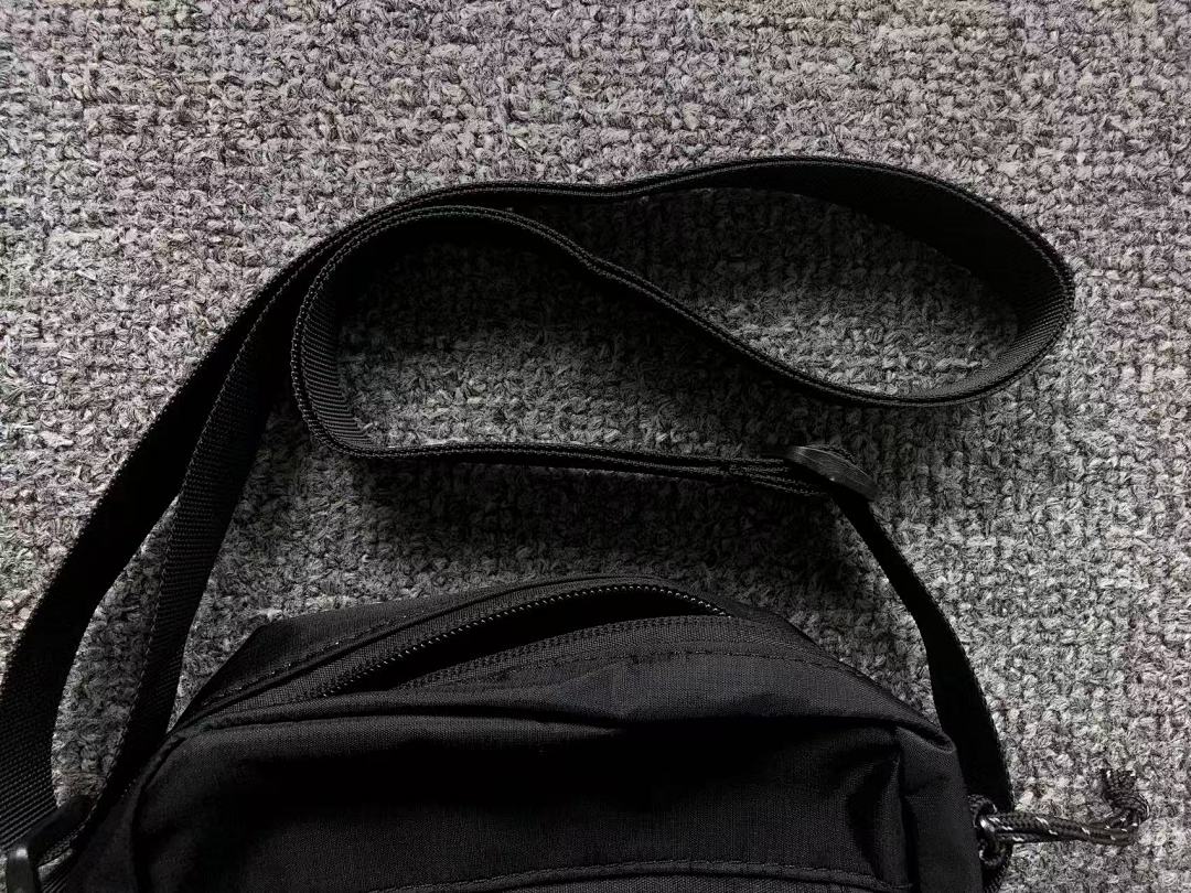On Running 75 ON BAG 1108212066 (Long 15CM* Wide 6CM* High 19CM) - Image 27