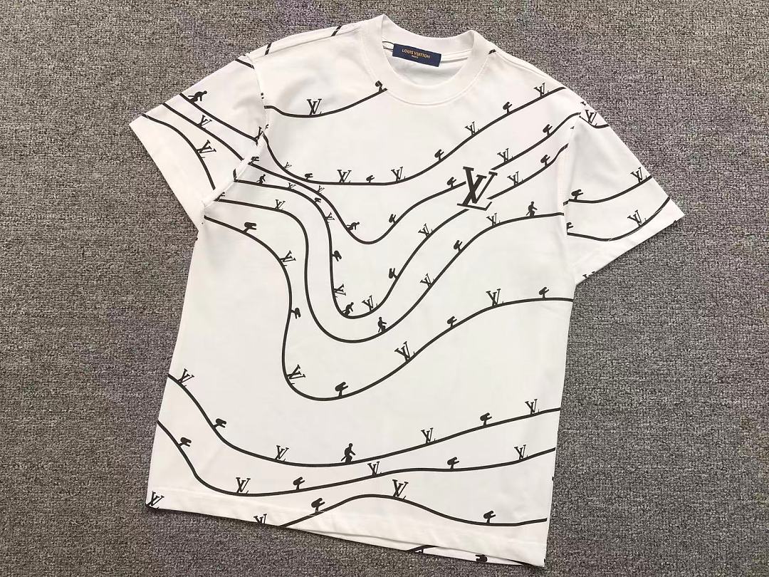 Louis Vuitton SHORTS 158 L⭐ T-SHIRT 2208020615 (Im 170Cm 60Kg I Wear Size S In The Phot) - Image 11