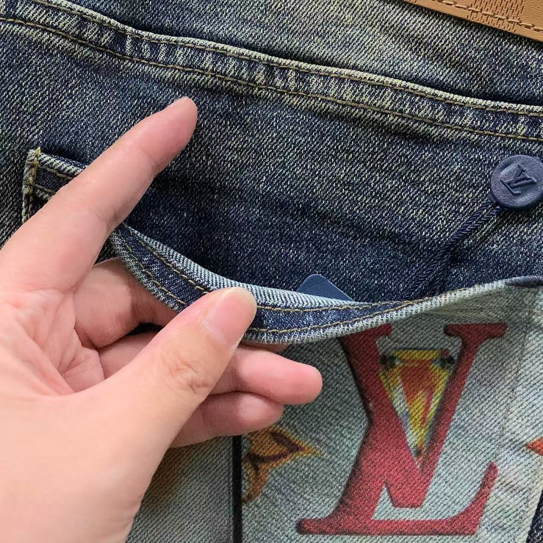 Louis Vuitton 195 L⭐ SHORTS 22061018125 (Im 170Cm 60Kg I Wear Size 31 In The Phot) - Image 13