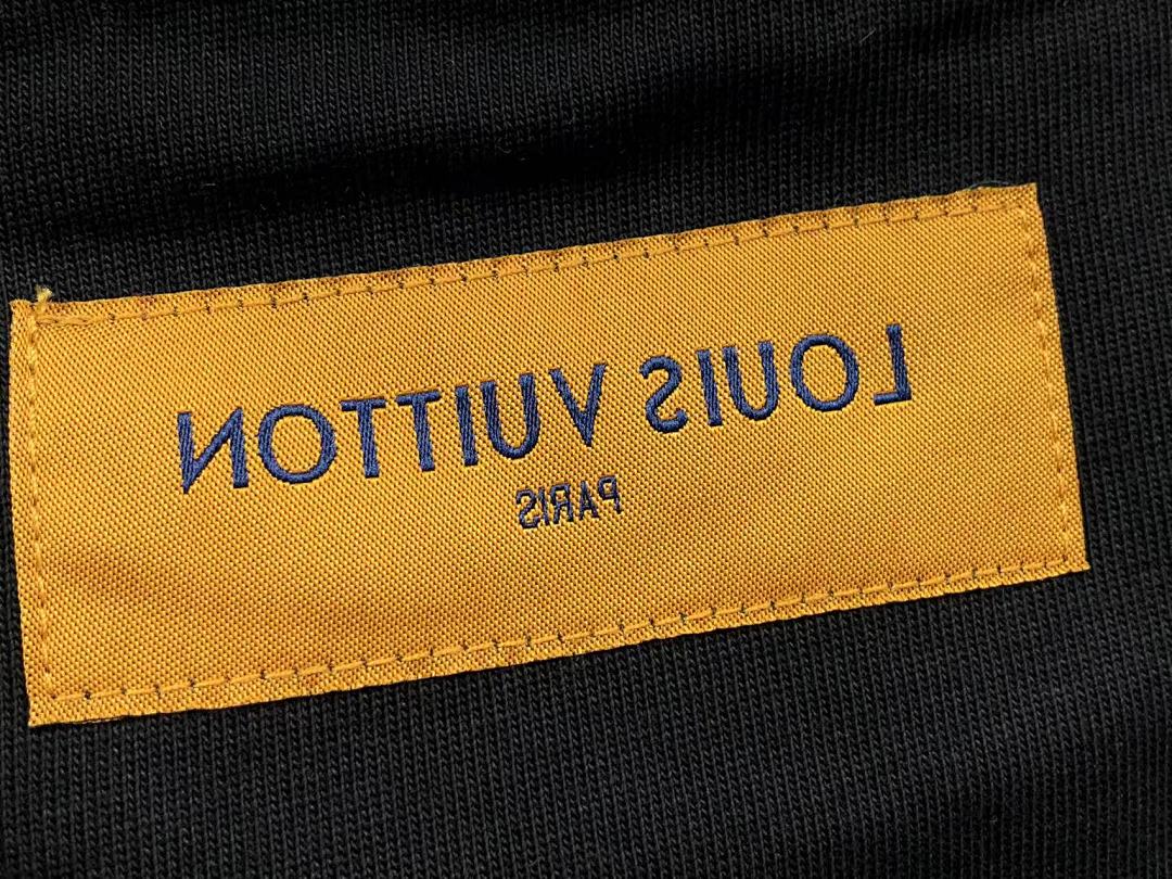 Louis Vuitton 108 L⭐ T-SHIRT 41062621126 (Im 170Cm 60Kg I Wear Size XS In The Phot) - Image 18