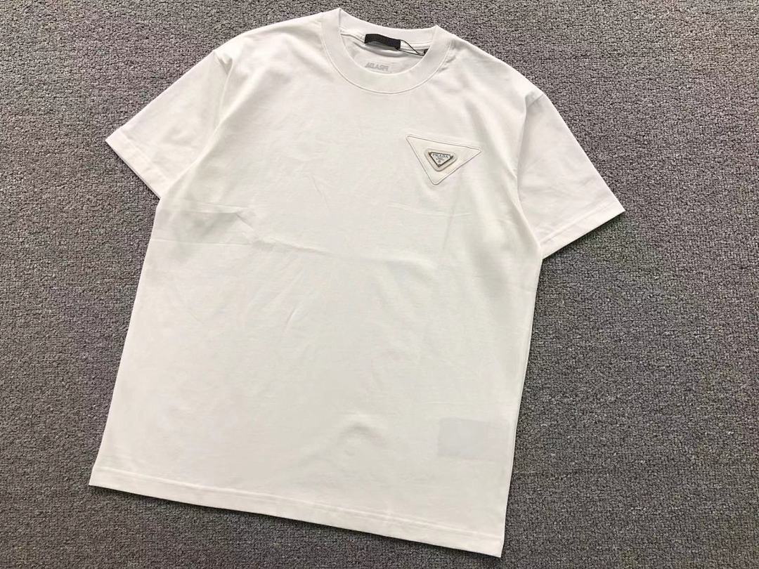 Prada 135 P⭐A⭐A T-SHIRT 3203272117 (Im 170Cm 60Kg I Wear Size M In The Phot) - Image 8