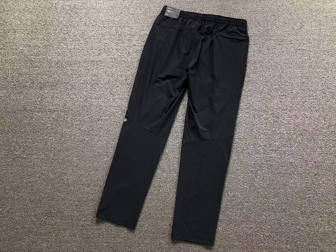 On Running 178 LULULEMON - Image 8
