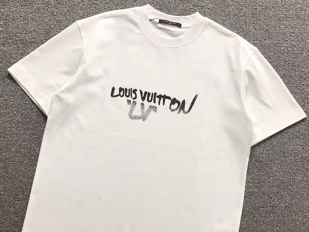 Louis Vuitton 115 L⭐ T-SHIRT 3201215621 (Im 170Cm 60Kg I Wear Size M In The Phot) - Image 8
