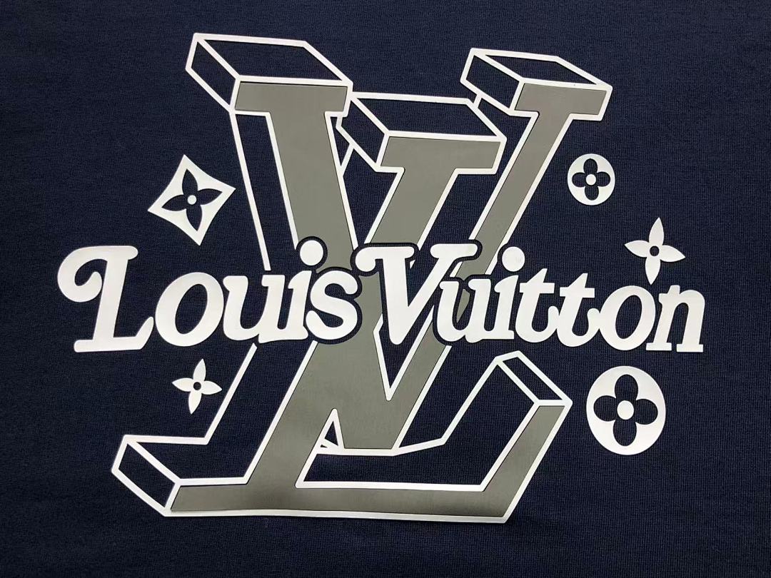 Louis Vuitton 118 L⭐ T-SHIRT 5111406147 (Im 170Cm 60Kg I Wear Size M In The Phot) - Image 12