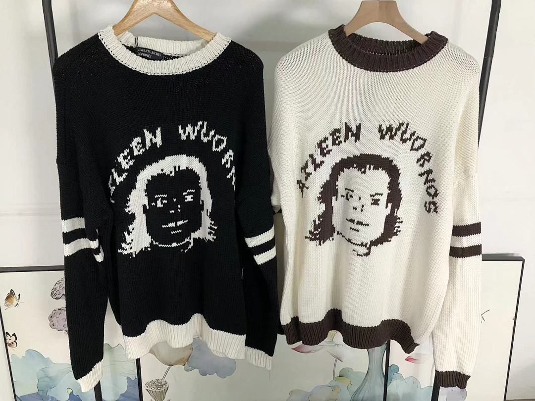 Chanel 208 ENFANTS RICHES DEPRIMES SWEATER 412111677 (Im 170Cm 60Kg I Wear Size M In The Phot) - Image 23
