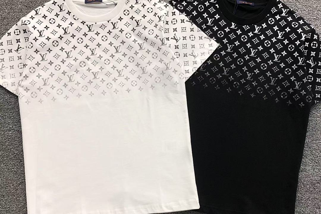 Louis Vuitton 108 L⭐ T-SHIRT 41061312126 (Im 170Cm 60Kg I Wear Size XS In The Phot) - Image 6