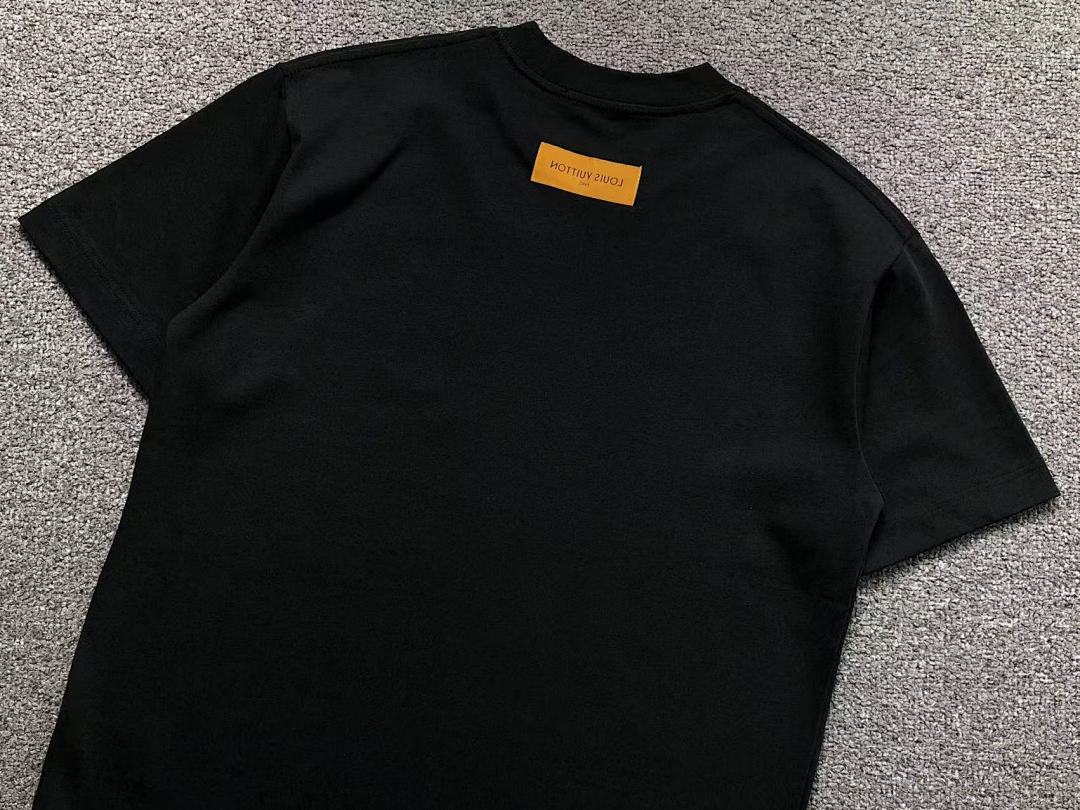 Louis Vuitton 115 L⭐ T-SHIRT 3201215621 (Im 170Cm 60Kg I Wear Size M In The Phot) - Image 20